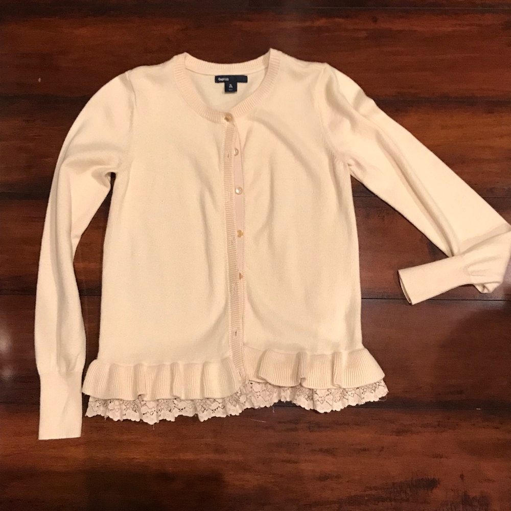 GAP GIRLS CREAM CARDIGAN WITH LACE RUFFLES, SZ 12, EUC